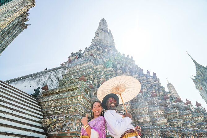 Bangkok Wat Pho and Flower Market Historical Walking Tour - Lunch near Tha Tien Pier