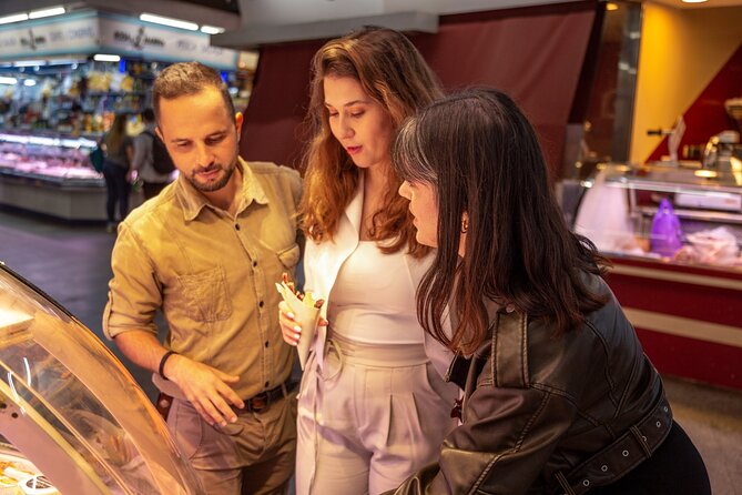 Barcelona Food Markets Private Tour with Tastings - A market morning with a Barcelona backbone