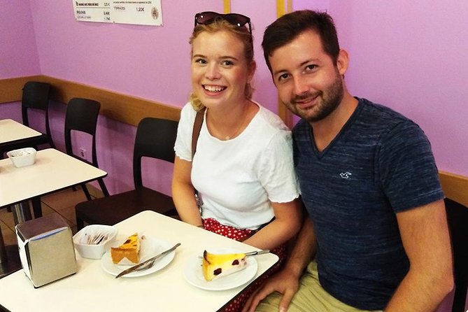 Barcelona Food Tour: Market & Gothic Quarter with Expert Guide - Plaça del Rei and Barcelona’s Roman Past