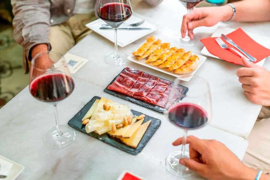 Barcelona: La Boqueria & Santa Caterina Market Private Tour - Who will get the most from this tour