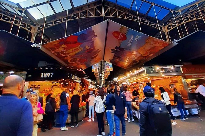 Barcelona : Paella Cooking Experience + Boqueria Market Exclusive Tour - La Boqueria: a practical lesson before the cooking begins