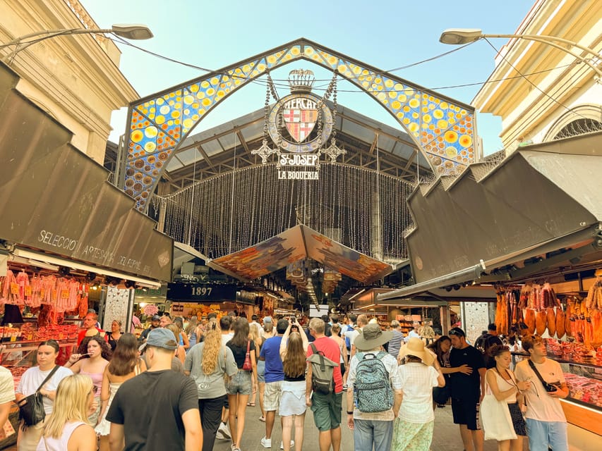 Barcelona: Seafood Paella Cooking Class & Boqueria market - Cooking paella with a professional chef