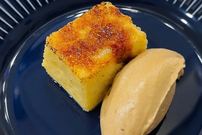 Basque Cooking Experience: Market Tour & Hands-On Class English - Local drinks and the meal at the end