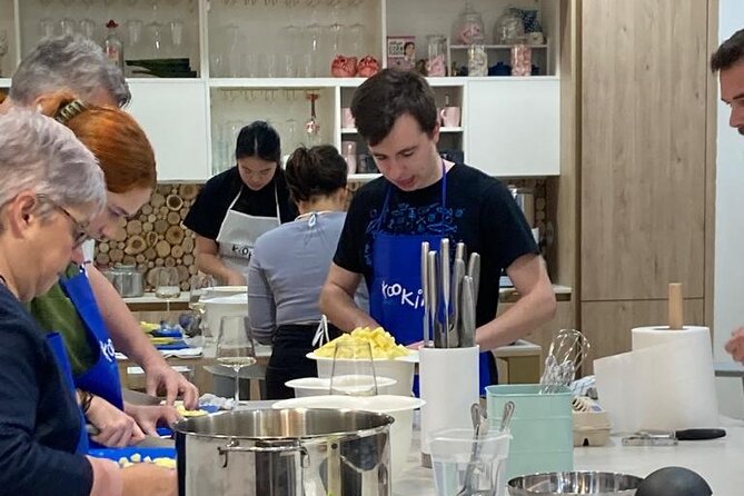 Basque Cooking Experience: Market Tour & Hands-On Class English - Who will enjoy this experience most