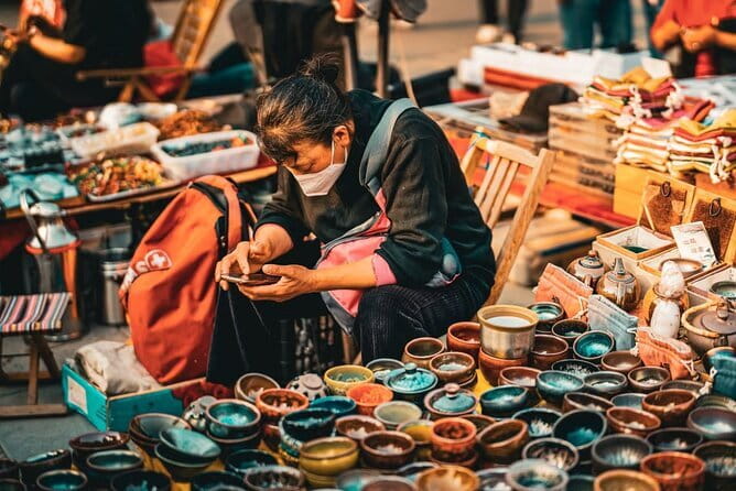 Beijing Culture Tour to Antique Market and Cloisonné Workshop - Why this compact Beijing tour works