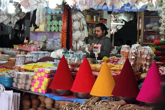 Bengaluru Pete City Market Half-Day Walking Tour - Why the Pete district makes a good first morning