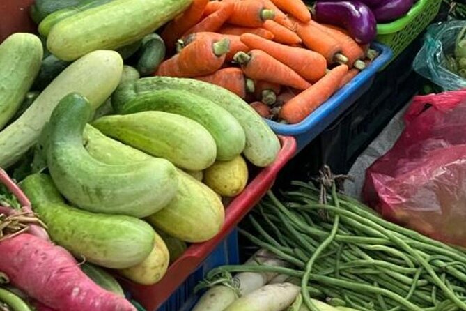 Best Nepali Cooking Class in Thamel with Local Market Trip - Starting with Kathmandu ingredients at the local market