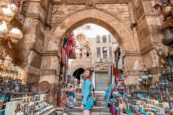 Best of Cairo: the Pyramids, Sphinx, Egyptian Museum, Bazaars & Lunch from Cairo - What makes this tour a good first day in Cairo