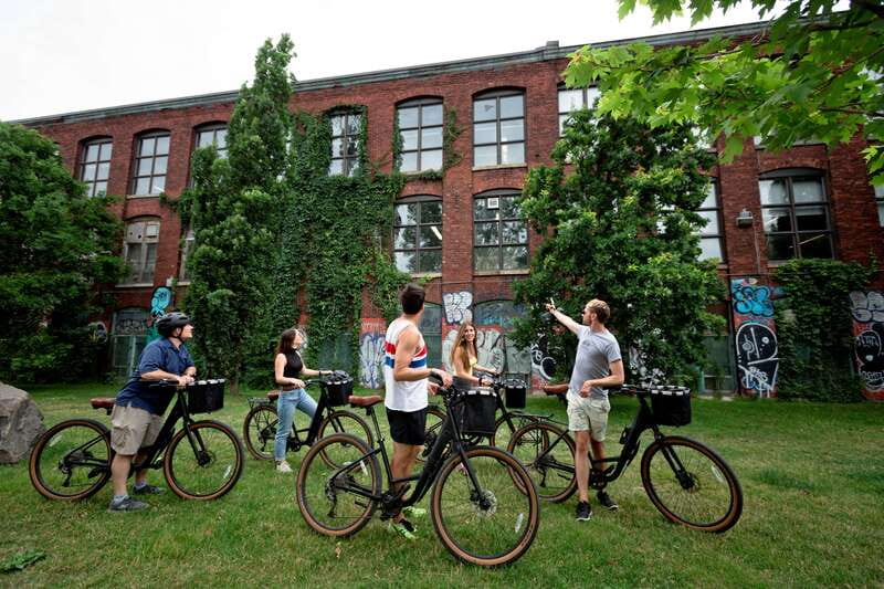 Bike/E-bike tour Plateau,MileEnd, Jean-Talon Market by Fitz - Why this bike tour sees a different Montreal