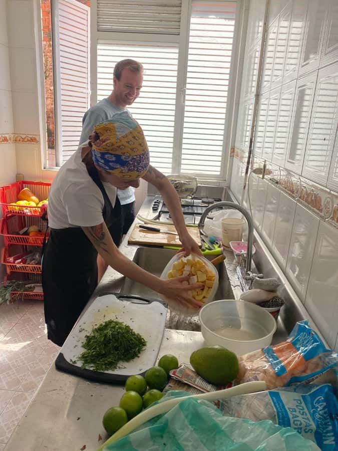 Bogotá: Colombian Cooking Class with Market Visit - Who should book this class?