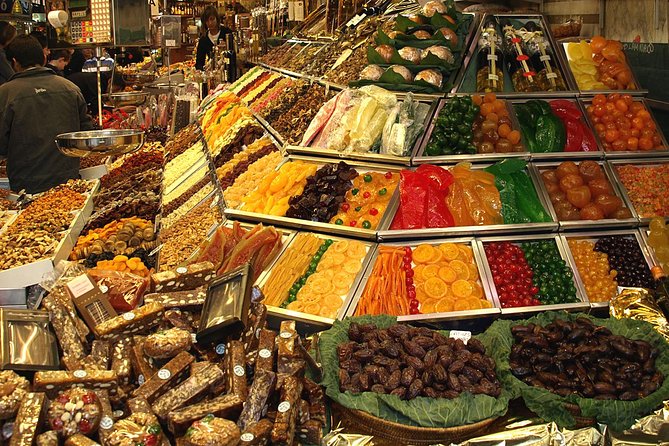 Boqueria & St Caterina Markets with Food & Tapas Small Group Tour - Why the guide matters more than the route