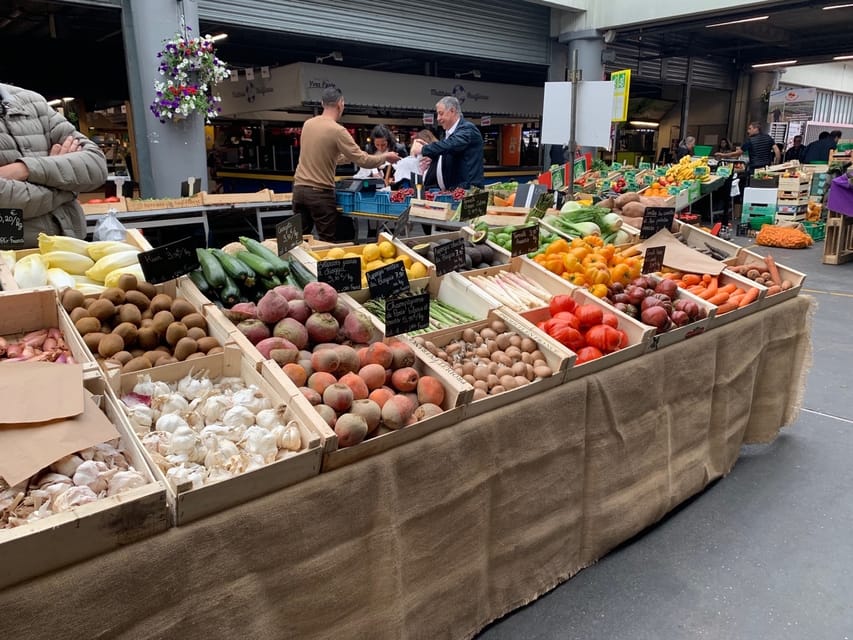 Bordeaux: 3.5-Hour Old Town and Market Food Tour - Bordeaux’s Old Town Before the First Bite
