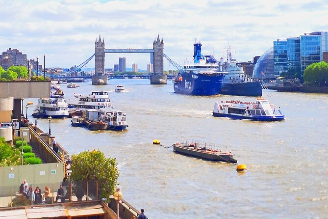Borough Market London Bridge & Fish & Chips - Following the river toward Shakespeare’s Globe