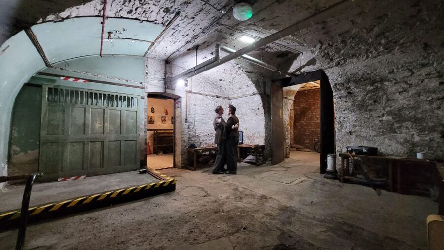 Bristol: Air Raid Shelter & St. Nicholas Market Walking Tour - Starting at the Corn Exchange