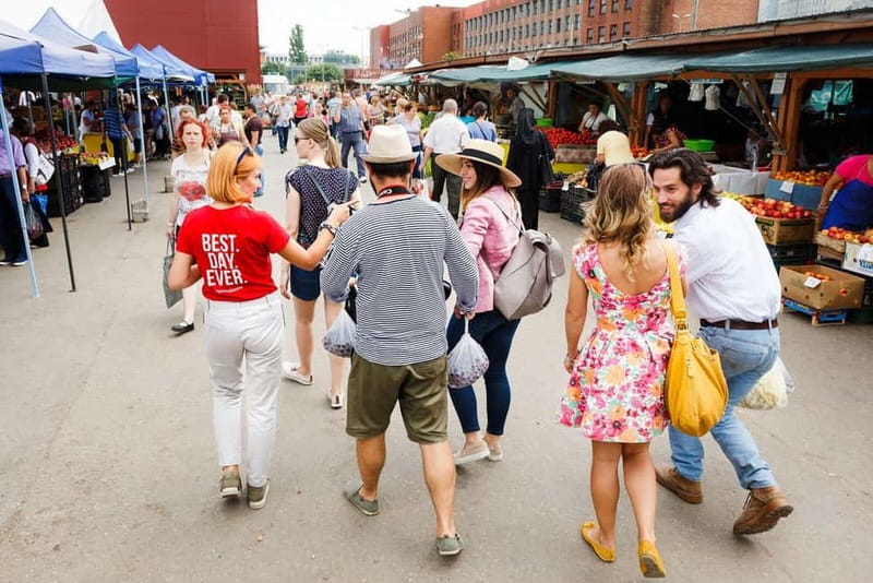 Bucharest: Hidden Markets Walking Tour with Tastings - Why this Bucharest food tour works so well