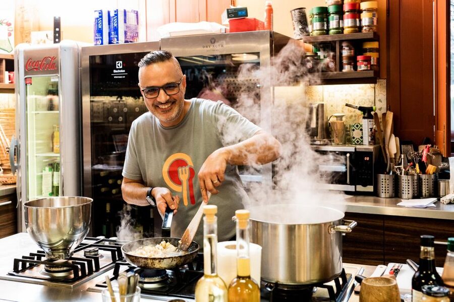 Budapest: Cooking School – Hungarian Menu & Local Market - Should you book the Chefparade Hungarian cooking class?