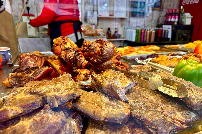 Budapest Wonderland - A Christmas Market Tour with Chimney Cake & Mulled Wine - Gresham Palace and the walk through central Budapest