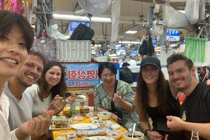 Busan Food Market Tour Seafoods and Street Foods - The guides make the difference