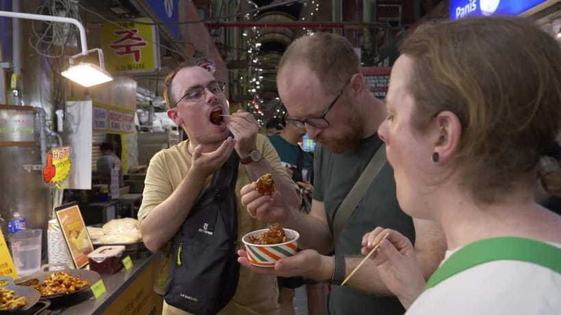 Busan: Food Market Tour, Smash Seafoods and Street Foods - BIFF Square and Kkangtong Market: from seafood to street snacks