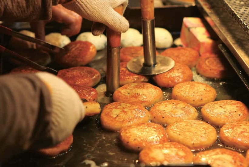 Busan: Gukje and Jagalchi Market Food Tour with Tastings - Key points to know before booking