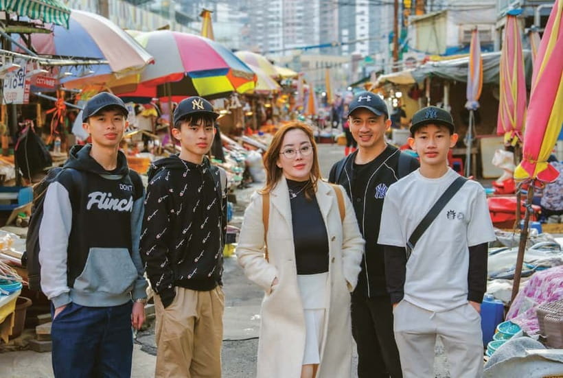 Busan: Gukje and Jagalchi Market Food Tour with Tastings - Gukje Market, where Busan food meets everyday life