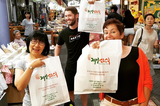 Busan history and market food tour with local chef - BIFF Square and the case for hotteok