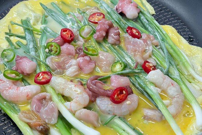Busan Local Food Cooking Class with Market Tour - What this Busan food experience actually offers