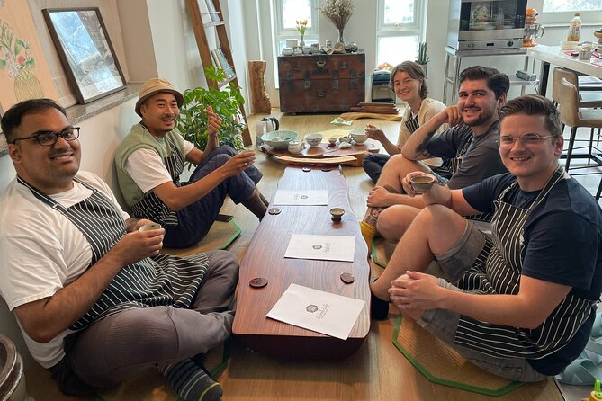 Busan Local Food Cooking Class with Market Tour - Who should book this class?
