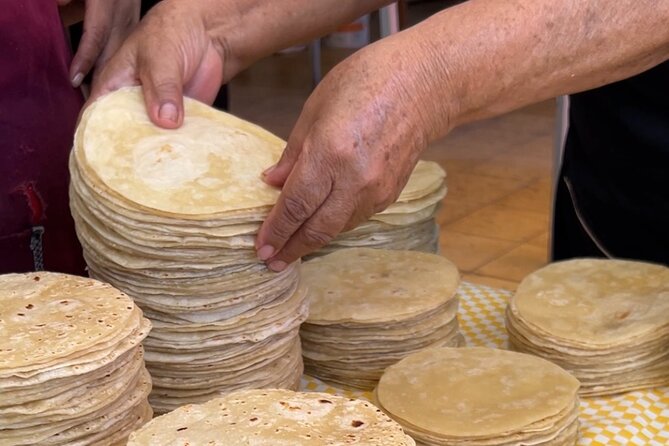 Cabo San Lucas Mexican Cooking Class Experience and Local Markets - The cooking takes place in a family home