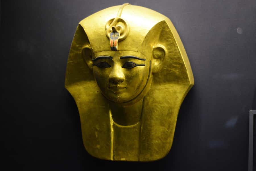 Cairo: 2-Day Pyramid, Museum, Bazaar Private Tour - Saqqara and Memphis add the missing chapter