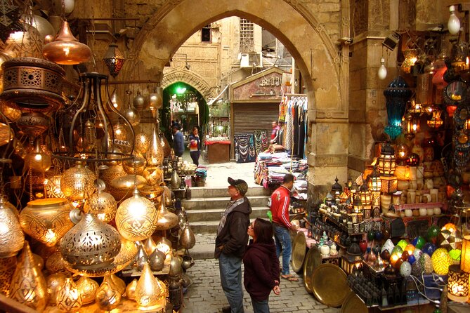 CAIRO COMBO 1: tour to Giza pyramids, Sphinx, Egyptian museum& Khalili market - Why this Cairo combination works so well