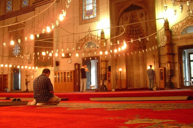Cairo Day Tour to Egyptian Museum, Citadel and Khan Khalili Bazaar - Who should book this Cairo tour