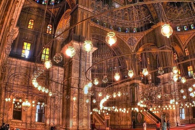Cairo Day Tour visit Egyptian Museum, Citadel and Khan Khalil Bazaar - Lunch and the real cost of the day