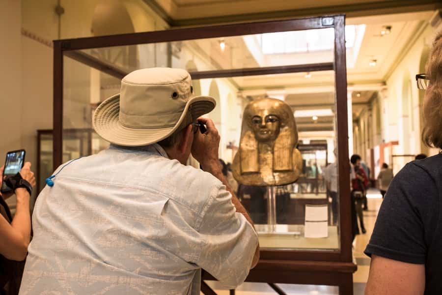 Cairo: Egyptian Museum, Pyramids & Bazaar Tour - The Giza Plateau ride: decide how much activity you want
