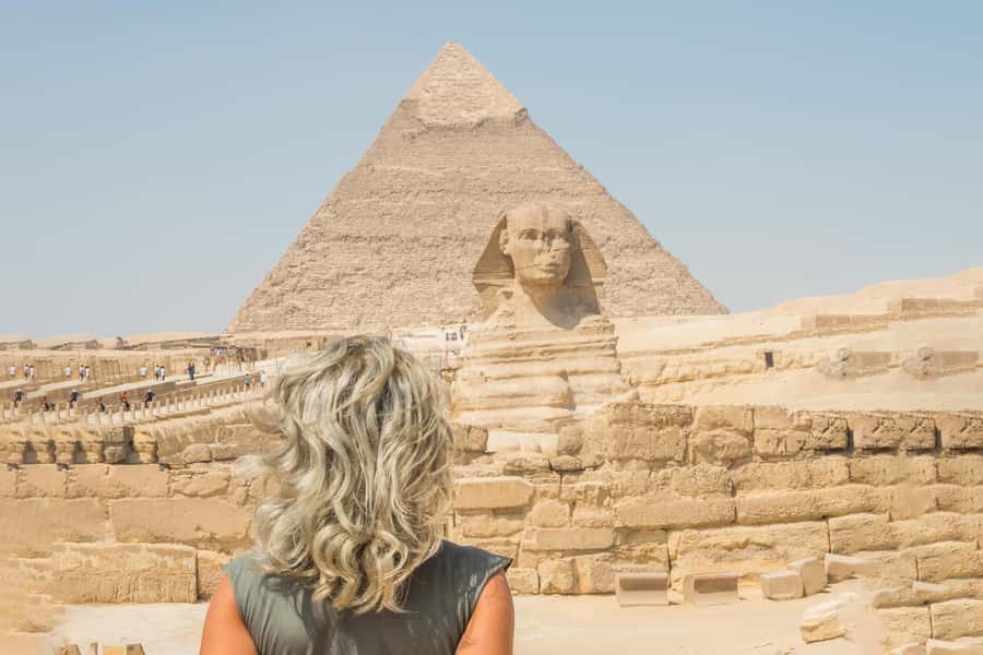 Cairo: Female-Guided Pyramids, Sphinx & Museum City Tour - Two hours inside the Egyptian Museum