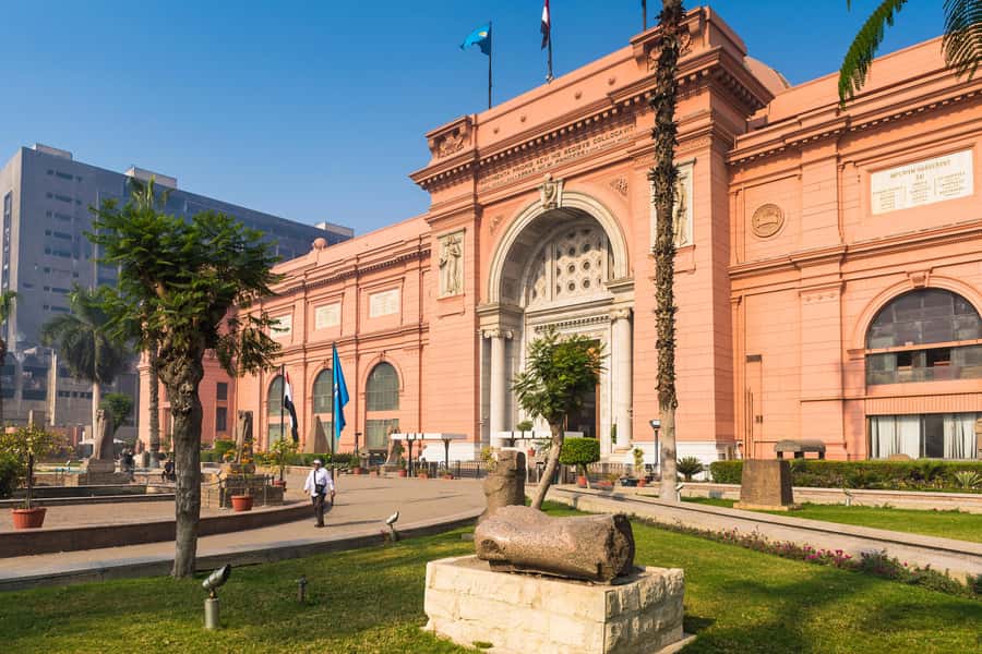 Cairo: Female-Guided Pyramids, Sphinx & Museum City Tour - Is $73 a fair price?