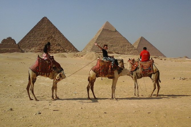 Cairo Full-Day Tours to Giza Pyramids ,Egyptian Museum & Bazaar - Giza Plateau: three pyramids and one famous guardian