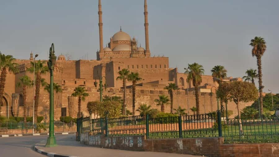 Cairo/Giza: Saladin Citadel, Egyptian Museum, & Bazaar Tour - Khan El Khalili after the monuments