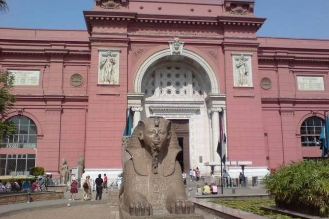Cairo Layover Tours to Giza Pyramids Egyptian Museum & Bazaar - The Great Pyramid of Khufu