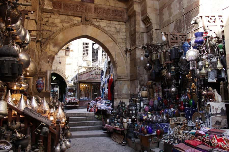 Cairo: Local Markets & Khan el Khalili Private Shopping Tour - Which guide style may suit you