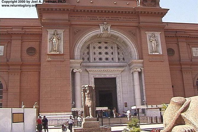 Cairo Luxury Tours to Egyptian Museum,Coptic Cairo & Bazaar - Guides, drivers and the difference between a good day and a weak one