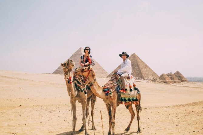 Cairo Private Tours To Giza Pyramids,Egyptian Museum & Bazaar - The Sphinx and the panoramic viewpoint
