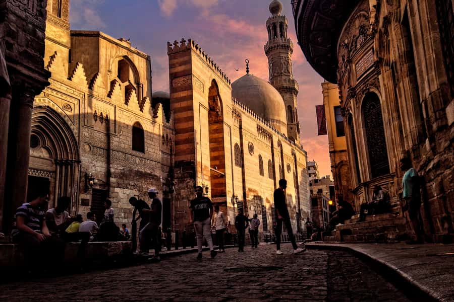 Cairo: Pyramids, Bazaar, Citadel Tour with Photographer - Why this Cairo day works well