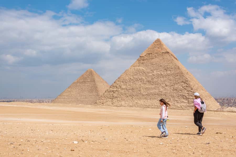 Cairo: Pyramids, Memphis, Sakkara, Dahshur & Bazaar Day Tour - What the $185 price really buys