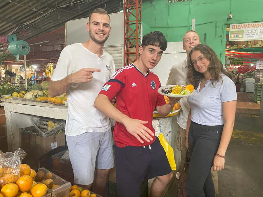 Cali: Fruit Market Walking Tour with Tastings - Four hours on foot, with weather in the plan