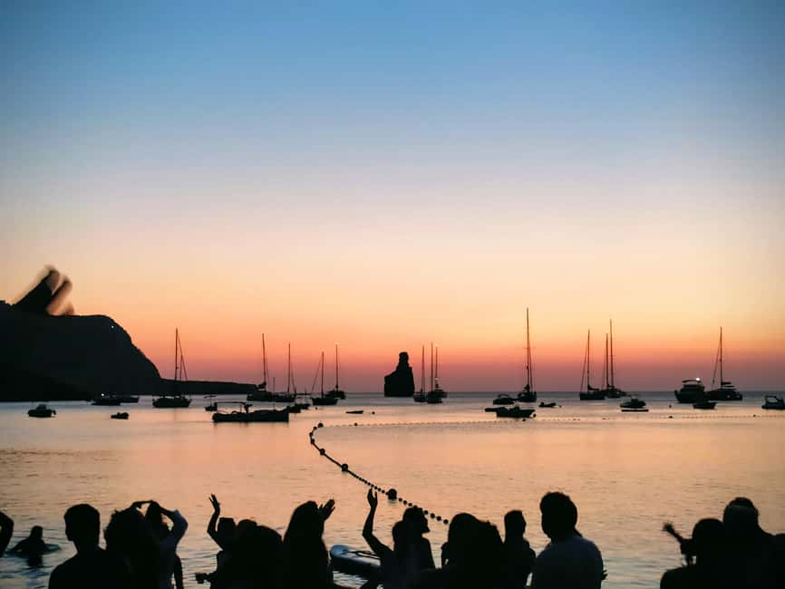 Can Marca caves, Las Dalias Hippie Market and Benirras Tour - Why northern Ibiza feels so different