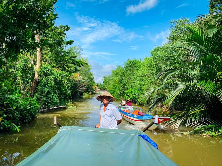 Can Tho: A Real Mekong Tour, Floating Market, Cacao & Life's - The small canals are the quiet heart of the trip
