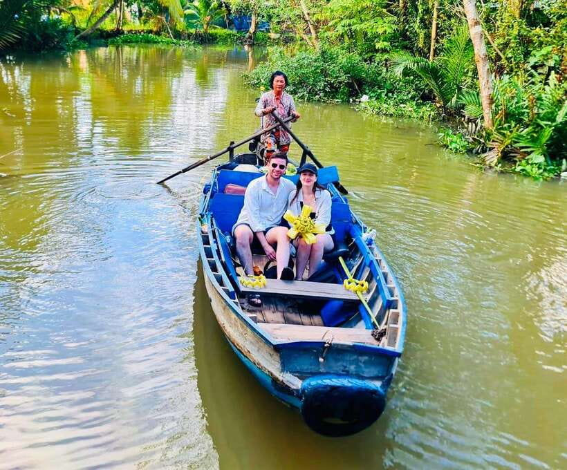 Can Tho: Authentic Floating Market, Wild Canal system, Cocoa - Breakfast among the boats at Cai Rang