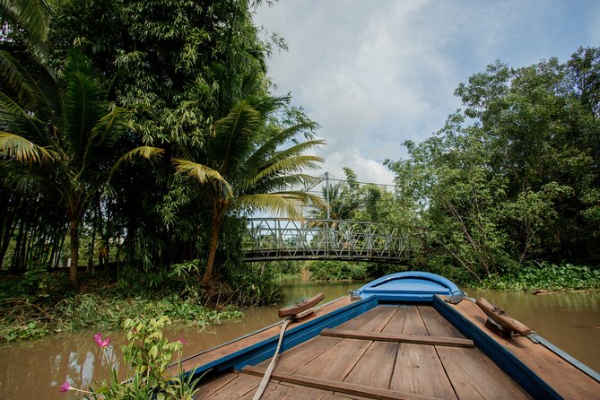 Can Tho Floating Market and Fruit Garden Tour - The fruit garden and seasonal tasting
