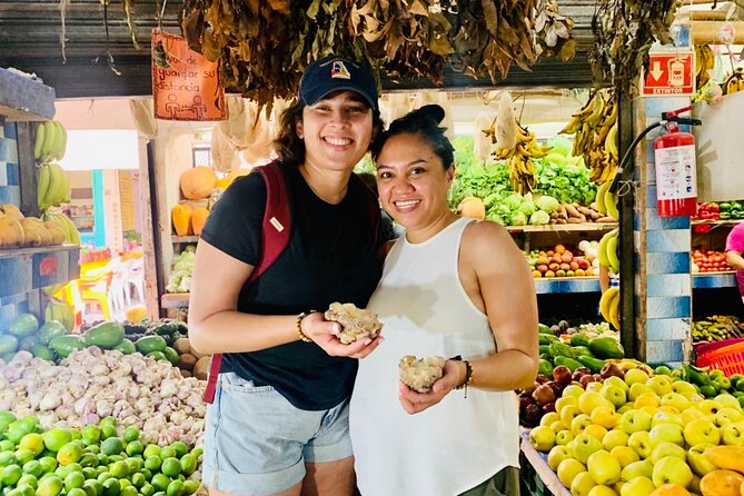 Cancun Private Foodies Market Tour and Street Food - The value of a private group